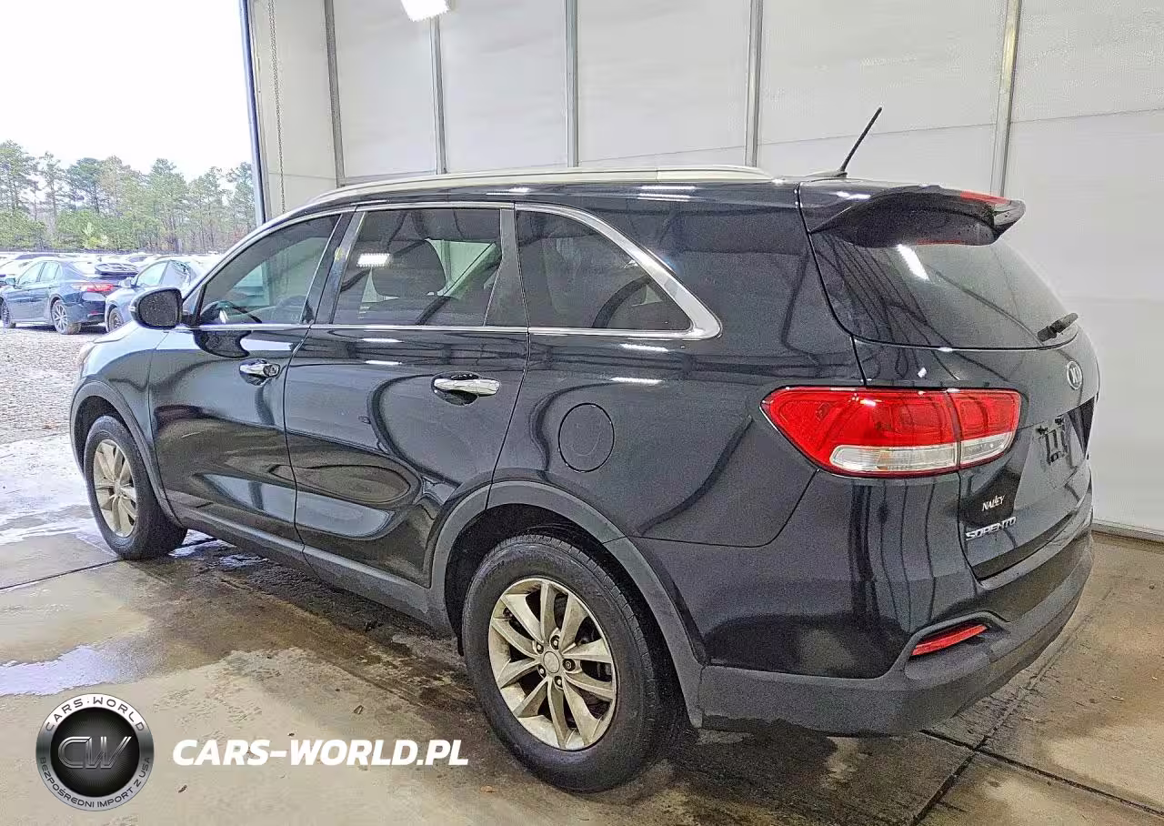 2016 Kia Sorento Lx VIN:5XYPG4A35GG163628 - 2