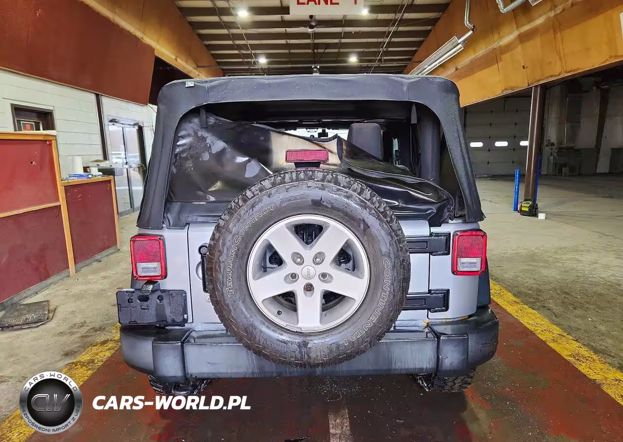2016 Jeep Wrangler Sport VIN:1C4AJWAG1GL181831 - 6