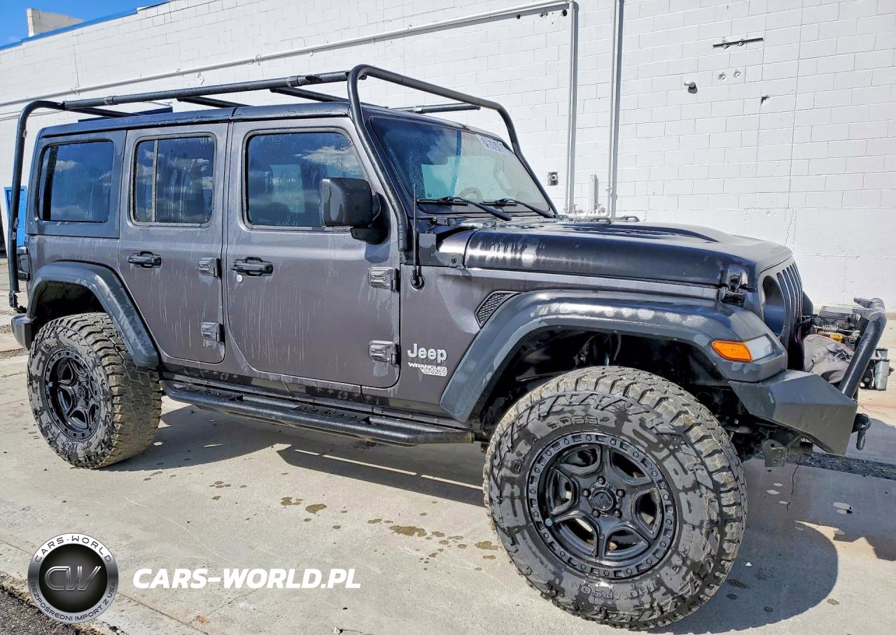 2018 Jeep Wrangler Unlimited Sport VIN:1C4HJXDGXJW198987 - 4