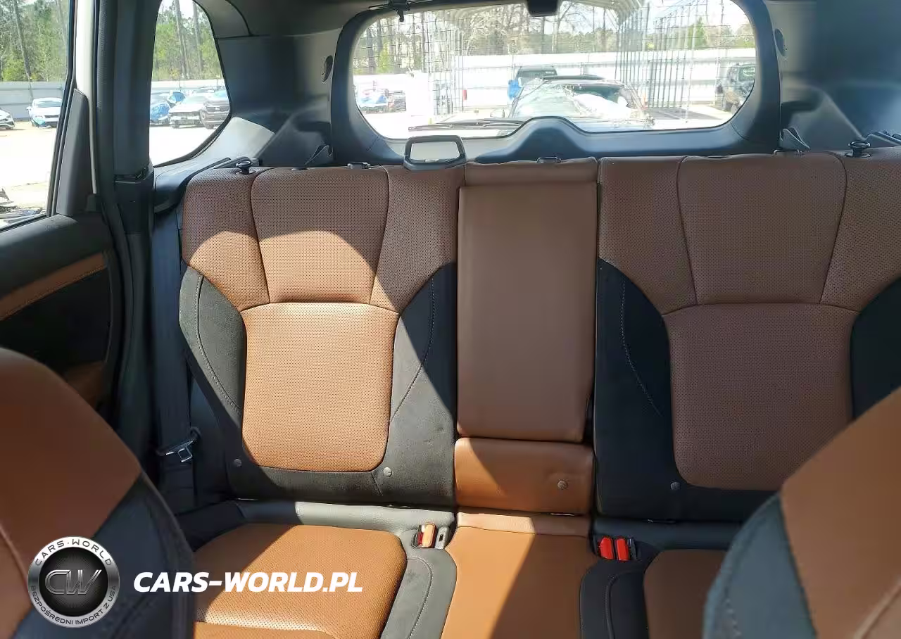 2025 Subaru Forester Touring VIN:JF2SLDTC4SH418029 - 10