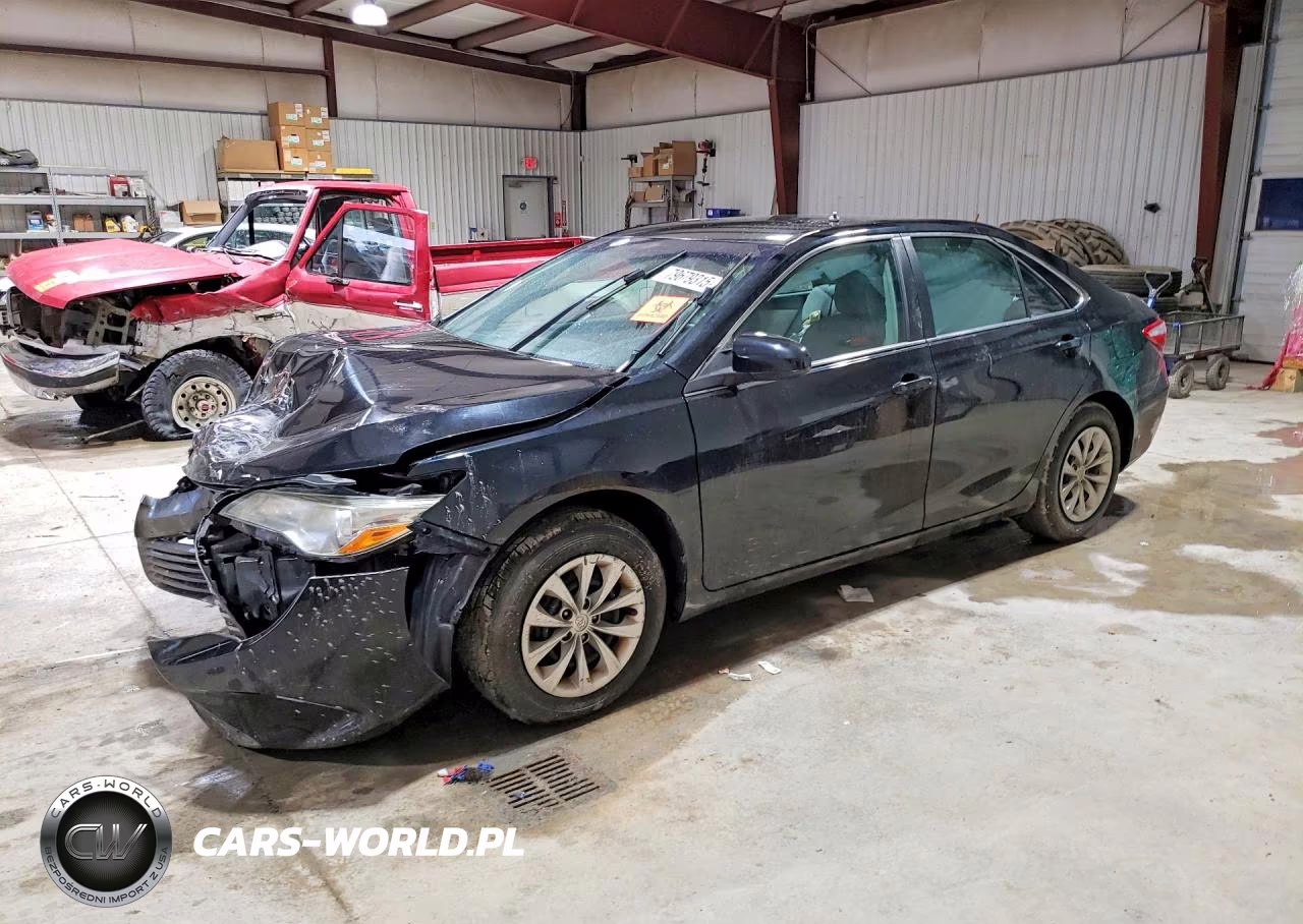 2015 Toyota Camry Le