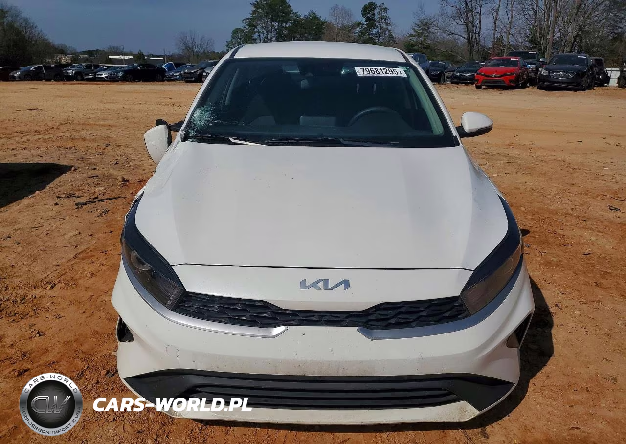 2024 Kia Forte Lxs VIN:3KPF24AD6RE793631 - 5