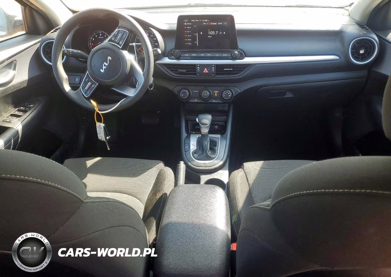 2024 Kia Forte Lxs VIN:3KPF24AD6RE793631 - 8