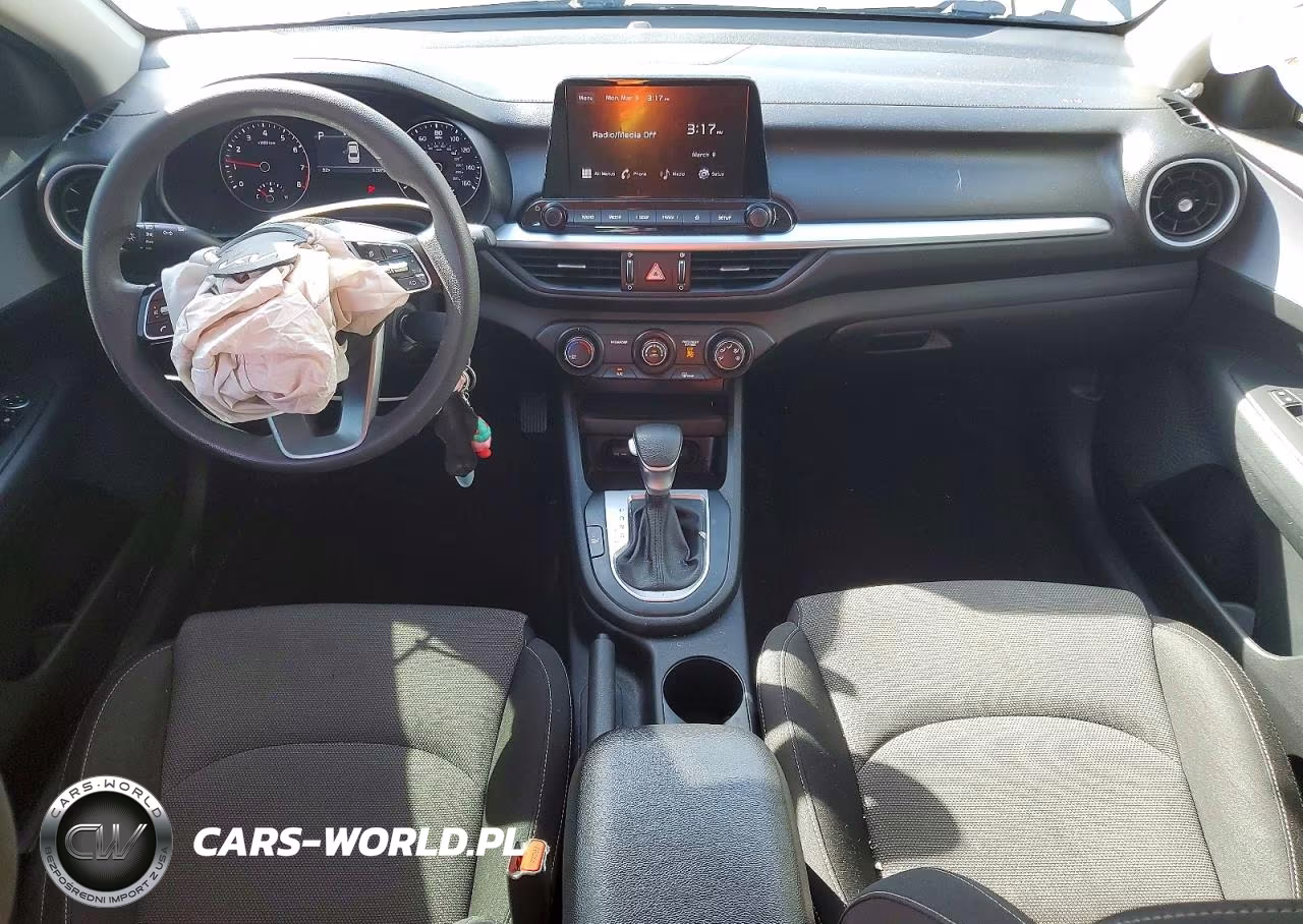 2024 Kia Forte Lxs VIN:3KPF24AD4RE713856 - 8