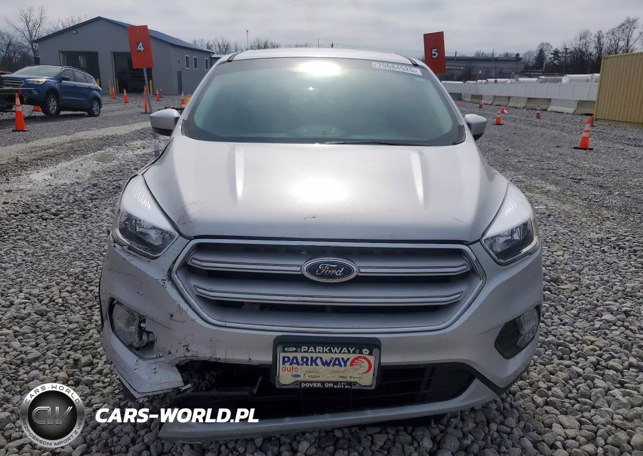 2019 Ford Escape Se VIN:1FMCU9GDXKUC22809 - 5