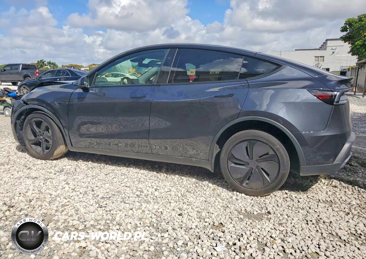 2026 Tesla Model Y VIN:7SAYGDED5TF387297 - 2