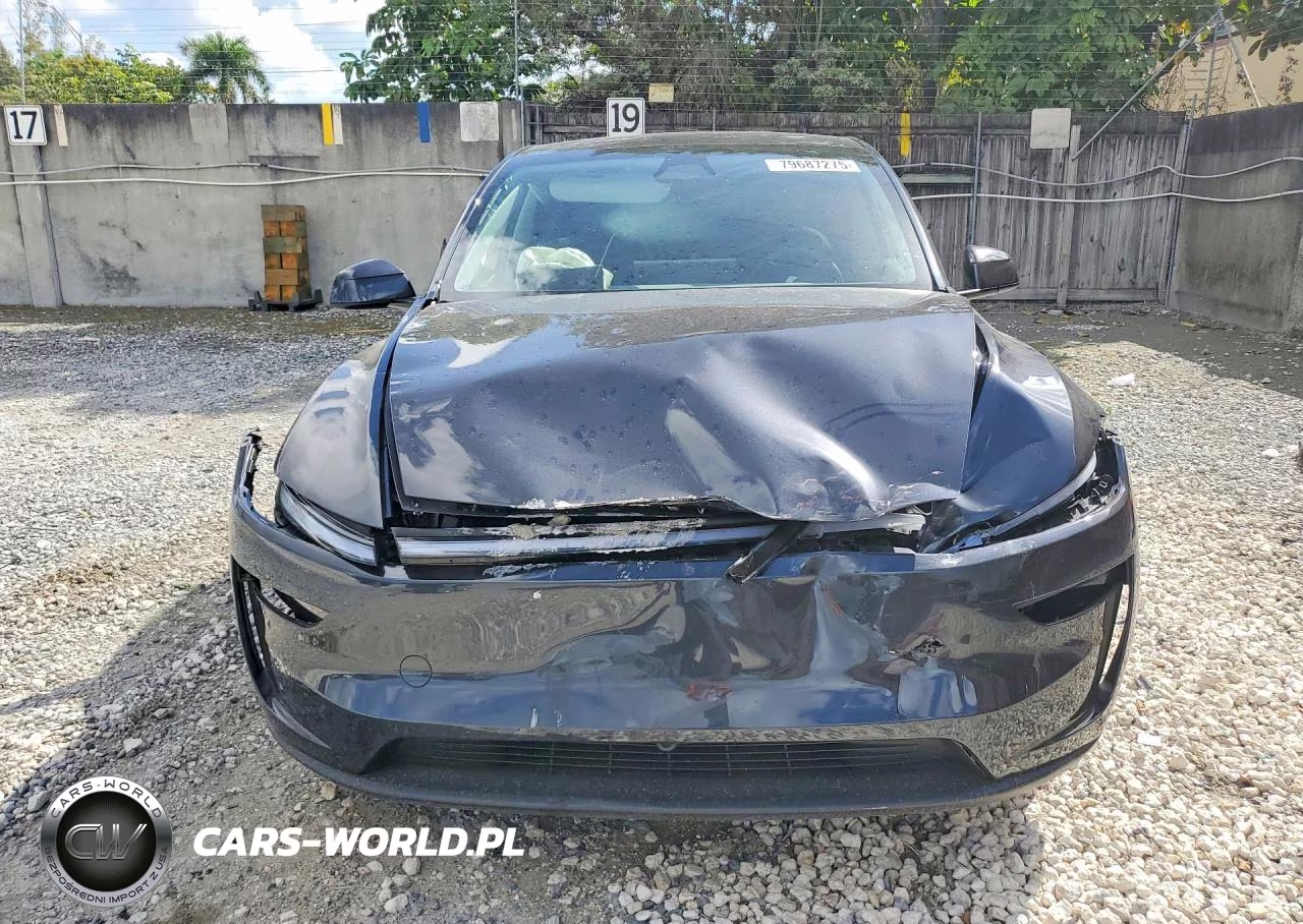 2026 Tesla Model Y VIN:7SAYGDED5TF387297 - 5