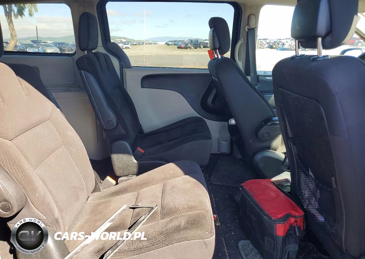 2018 Dodge Grand Caravan Se VIN:2C4RDGBG9JR250844 - 11