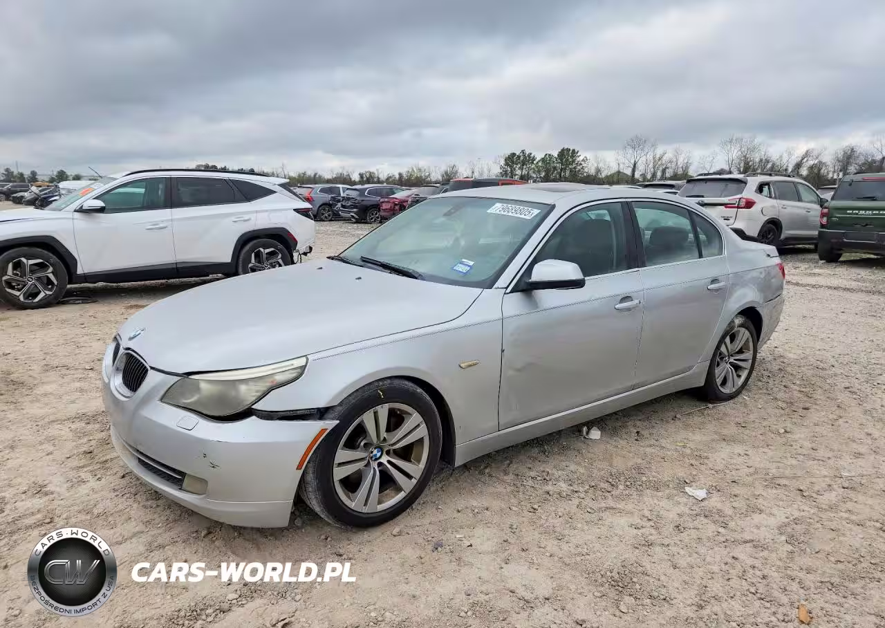 2010 BMW 528I