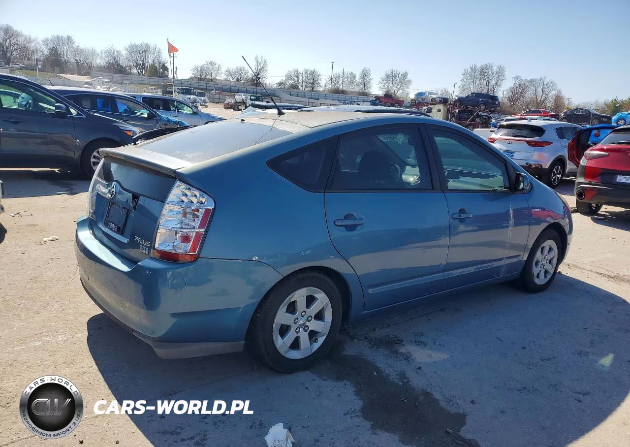 2008 Toyota Prius Base VIN:JTDKB20UX87774048 - 3