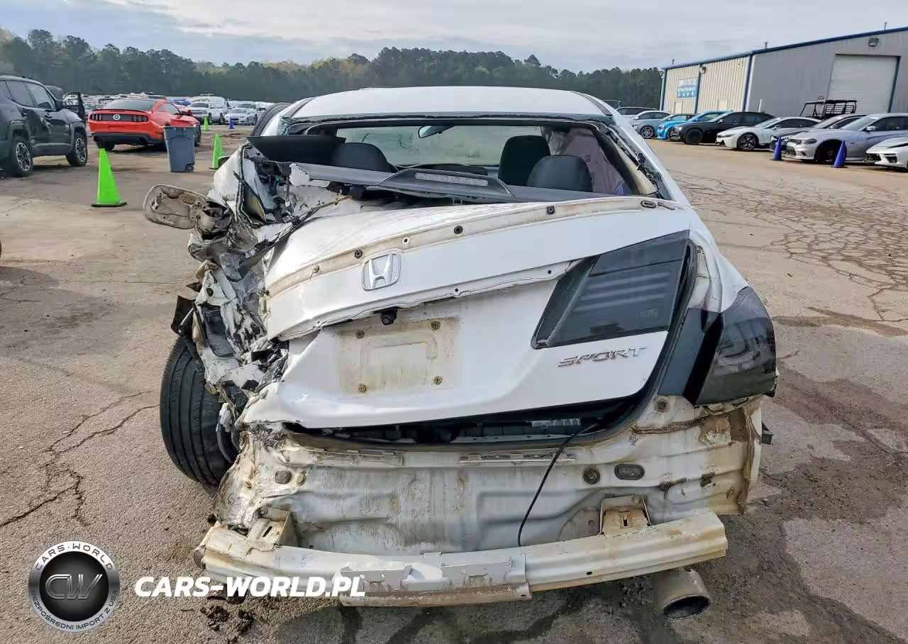2016 Honda Accord Sport VIN:1HGCR2F52GA123693 - 6