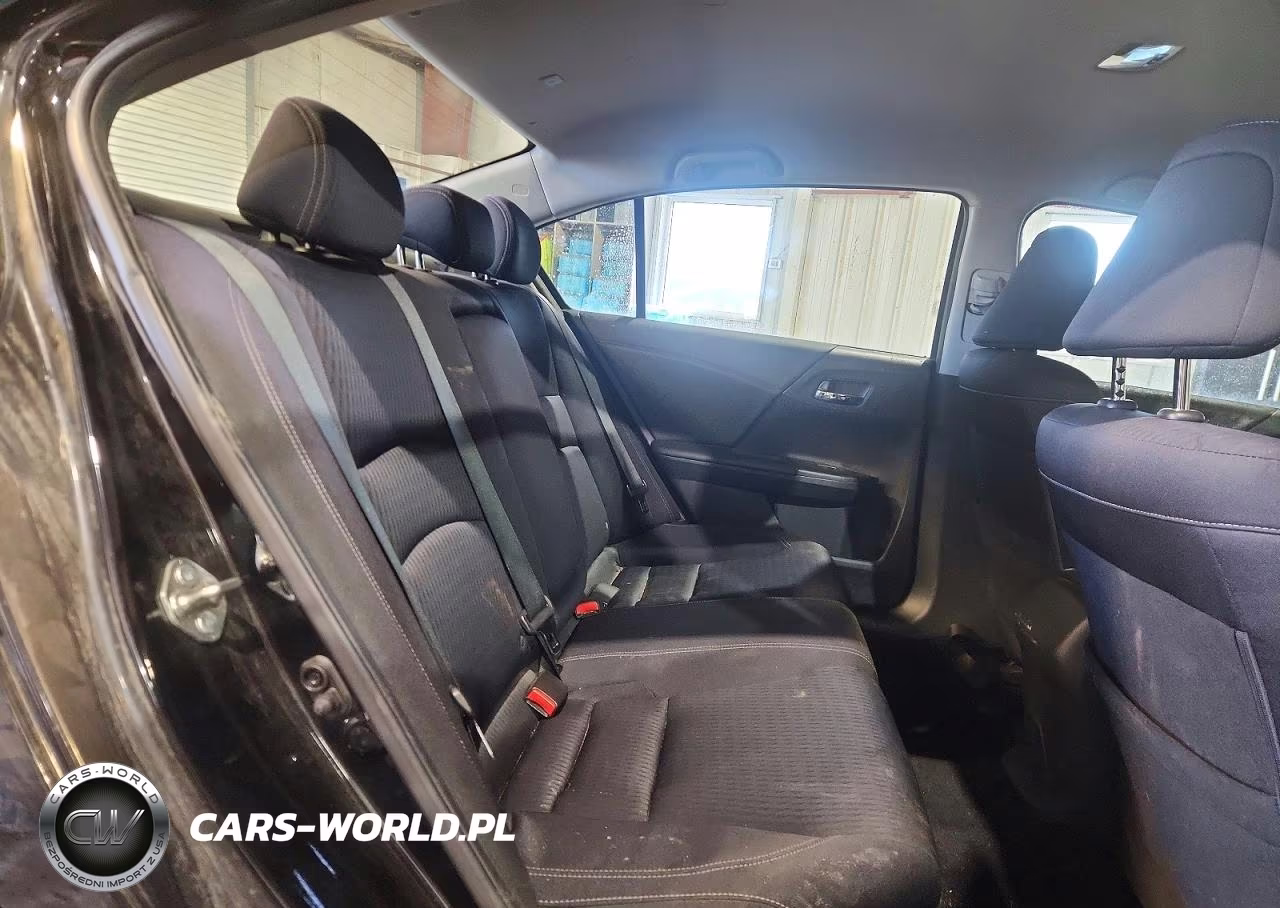 2015 Honda Accord Sport VIN:1HGCR2F55FA026437 - 10
