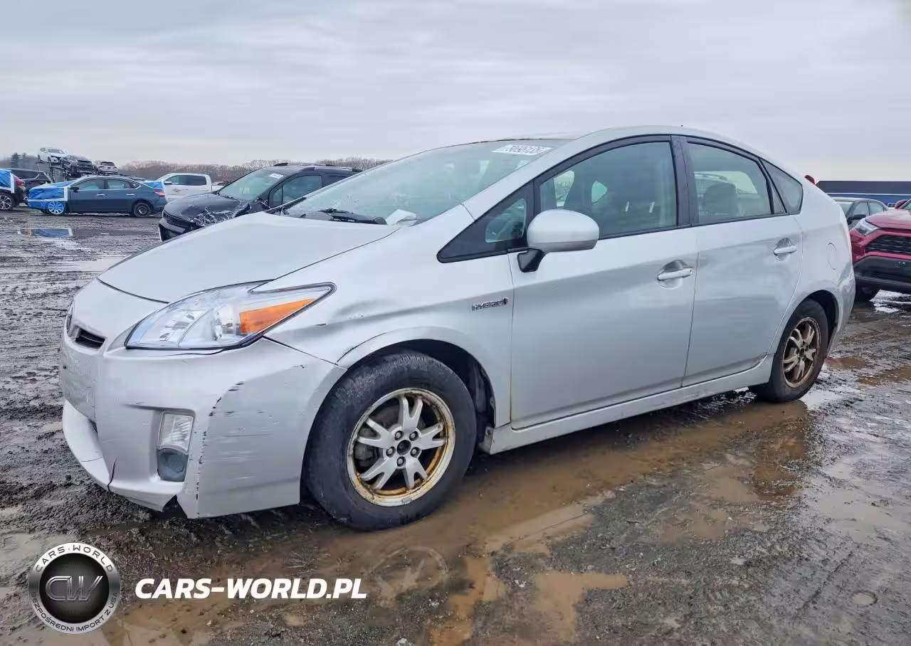 2011 Toyota Prius Three