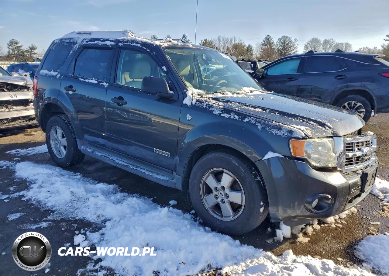 2008 Ford Escape Xlt VIN:1FMCU93198KB26752 - 4