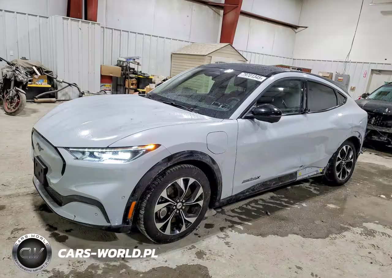 2021 Ford Mustang Mach-E Premium