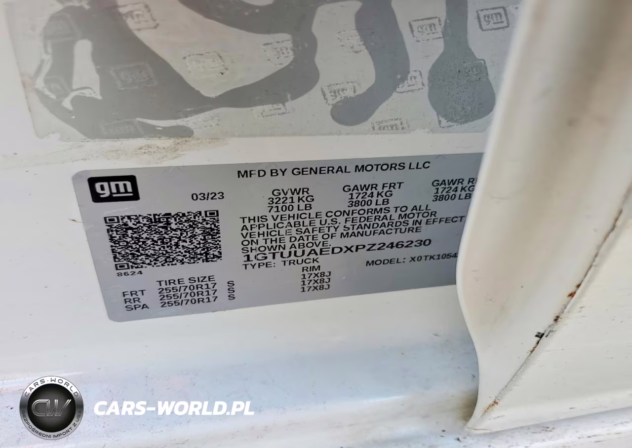 2023 GMC Sierra K1500 VIN:1GTUUAEDXPZ246230 - 12