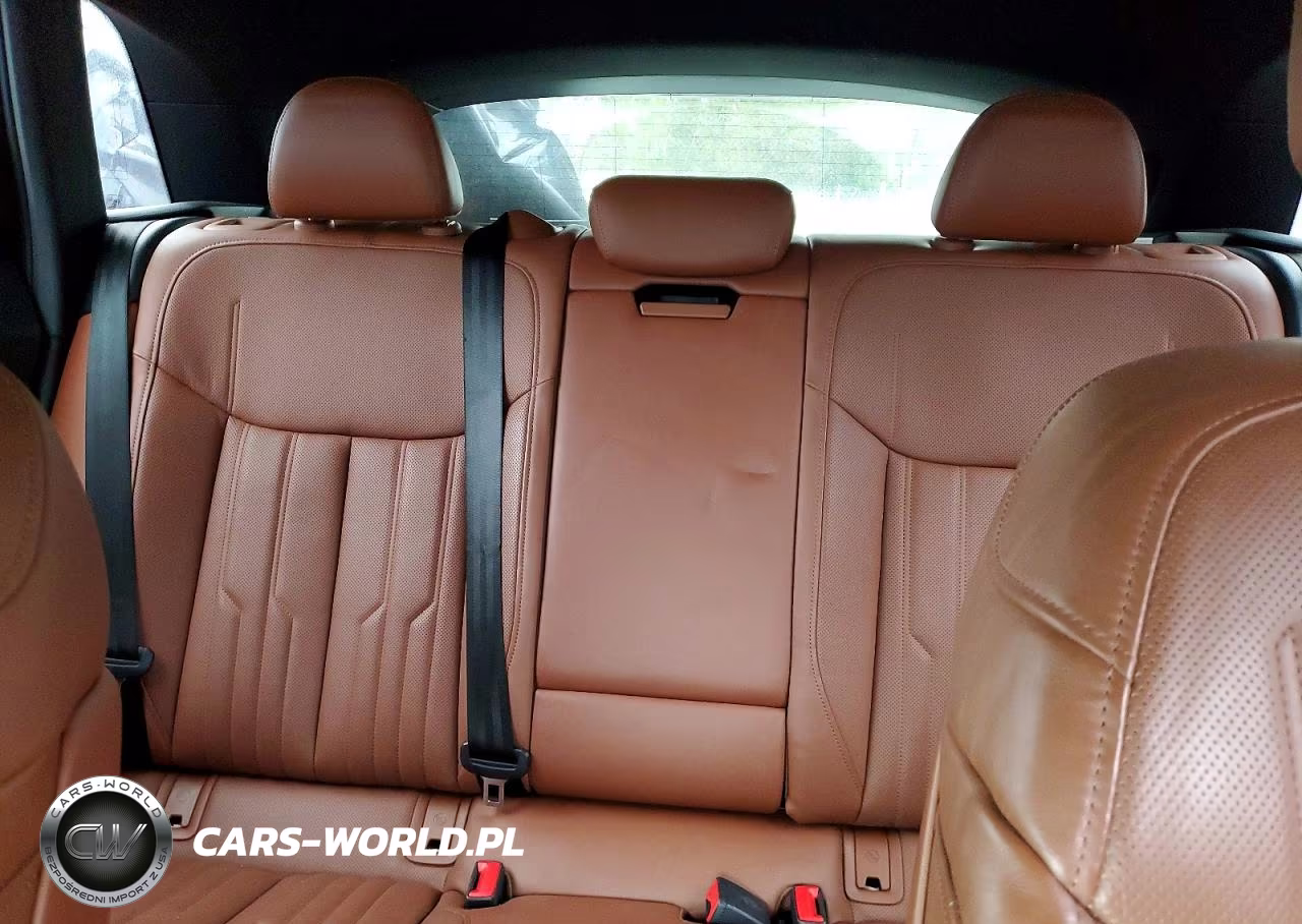 2019 Audi E-Tron Prestige VIN:WA1VAAGE6KB015517 - 10