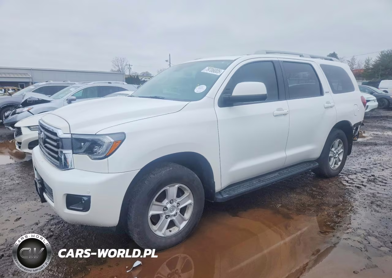 2018 Toyota Sequoia Sr5