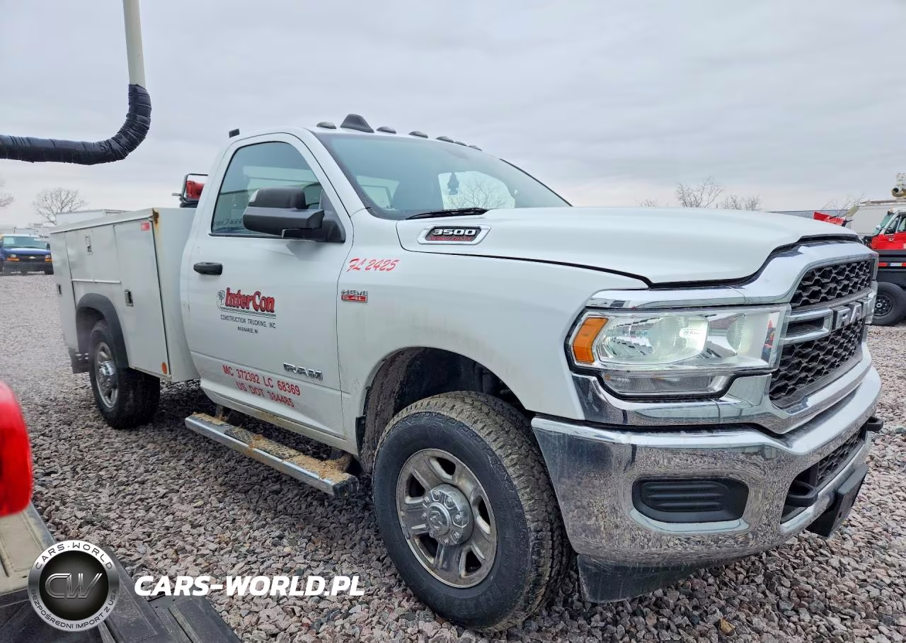 2021 Ram 3500 Tradesman Utility - Service Truck VIN:3C63R3AJ6MG570606 - 4