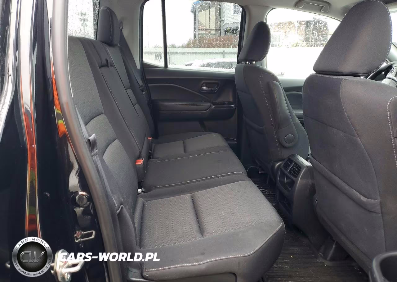 2019 Honda Ridgeline Sport VIN:5FPYK3F13KB044844 - 10