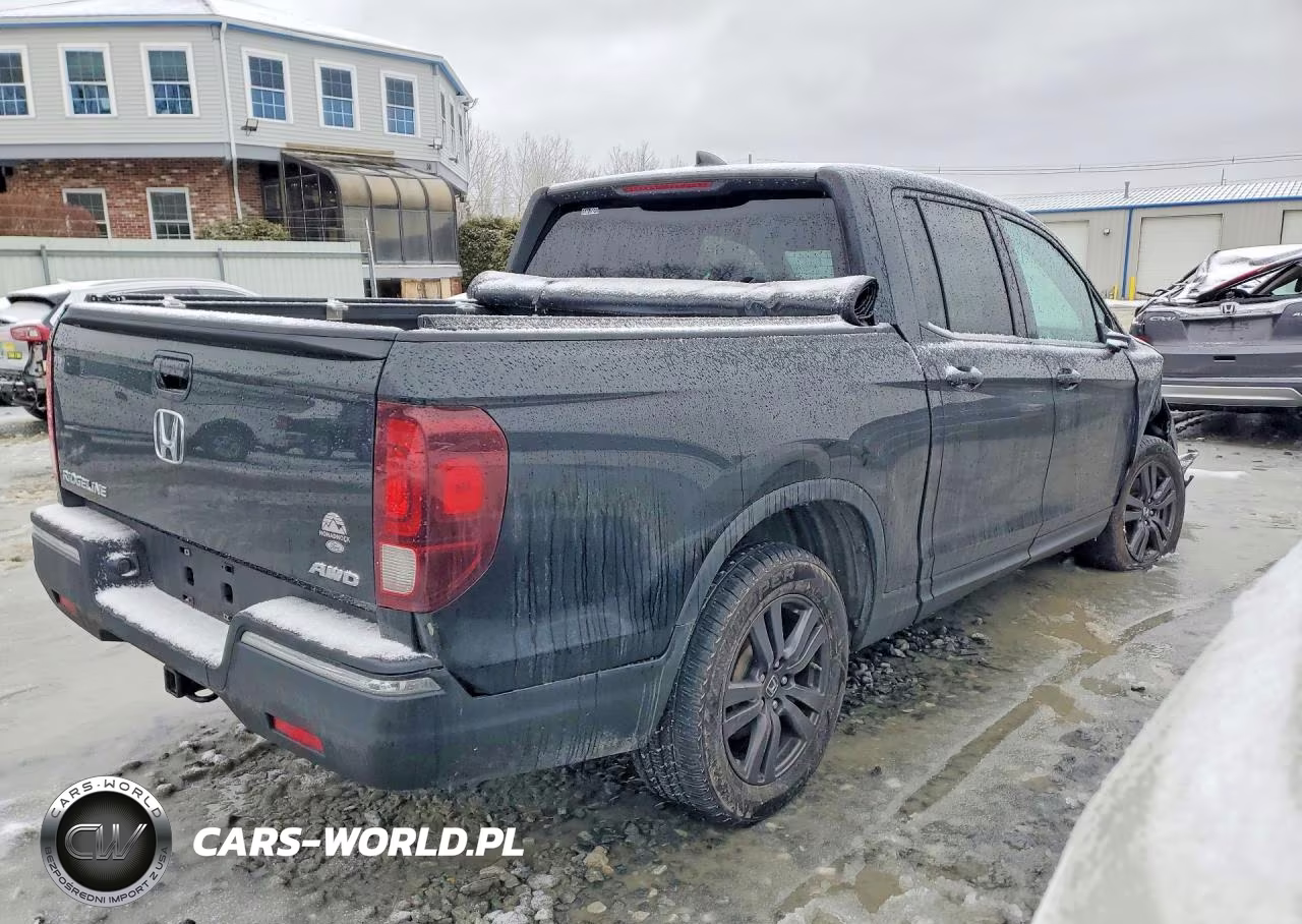 2019 Honda Ridgeline Sport VIN:5FPYK3F13KB044844 - 3