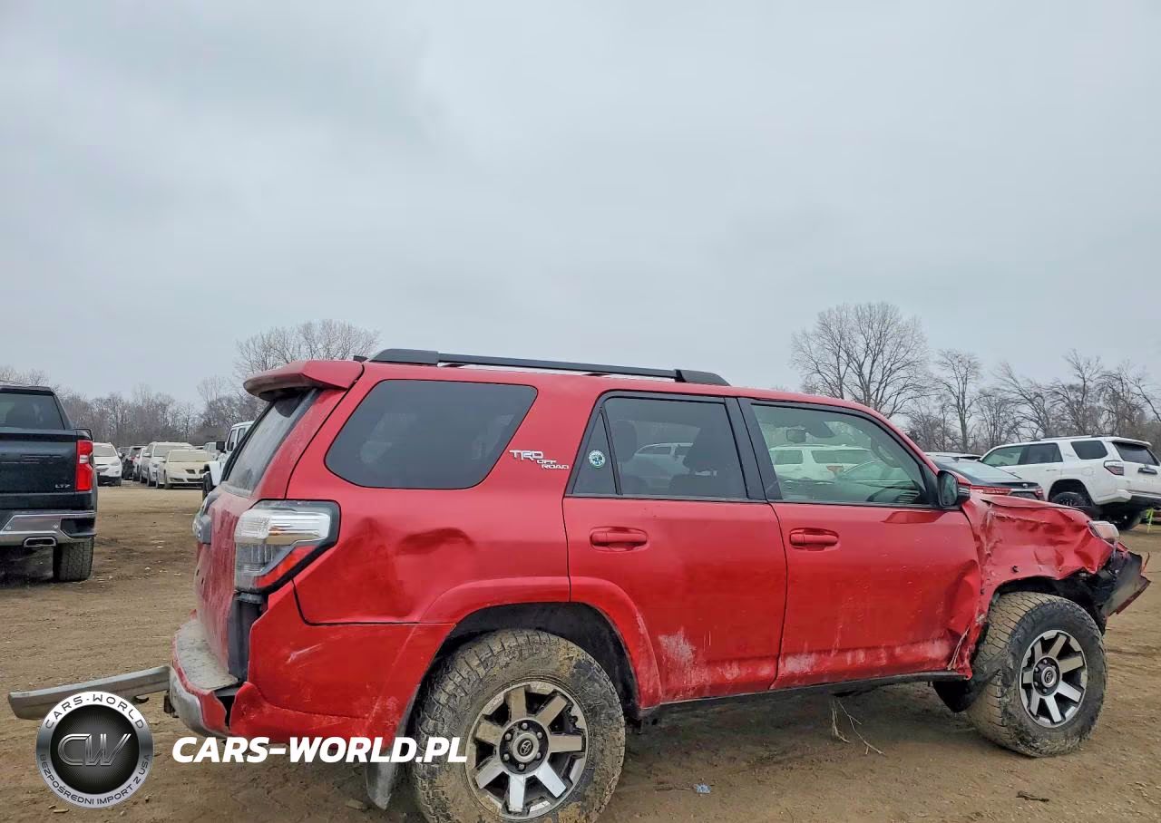 2023 Toyota 4Runner Trd Off-Road Premium VIN:JTERU5JR6P6172431 - 3