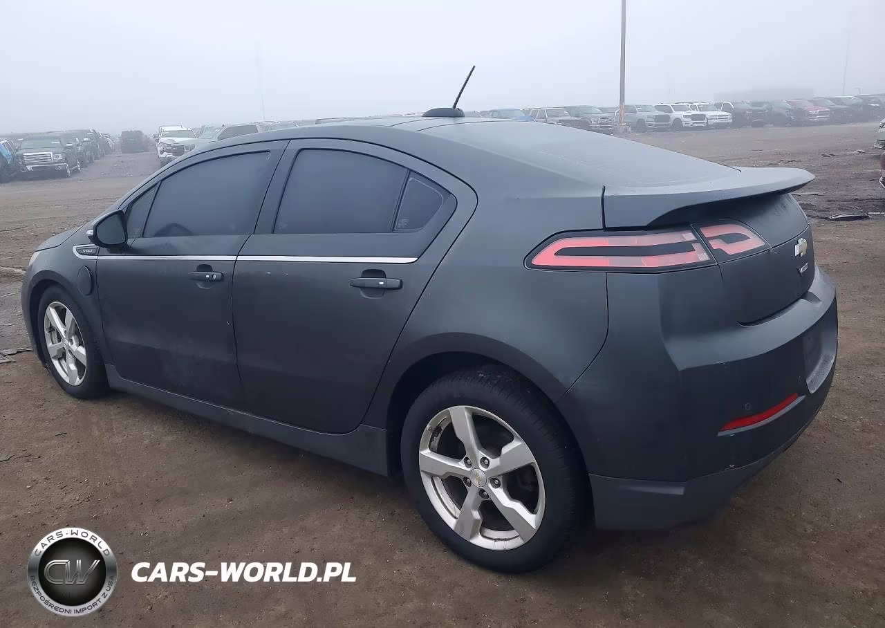 2015 Chev Volt VIN:1G1RB6E48FU117559 - 2