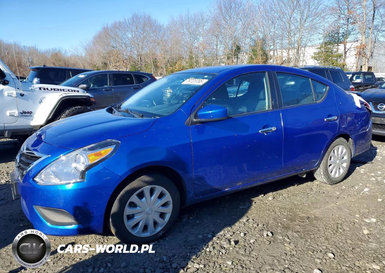 2017 Nissan Versa 1.6 Sv
