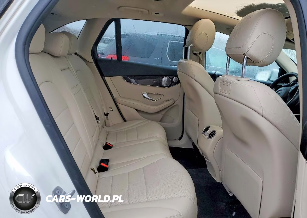 2018 Mercedes-Benz Glc 300 4Matic VIN:WDC0G4KB7JV043721 - 10
