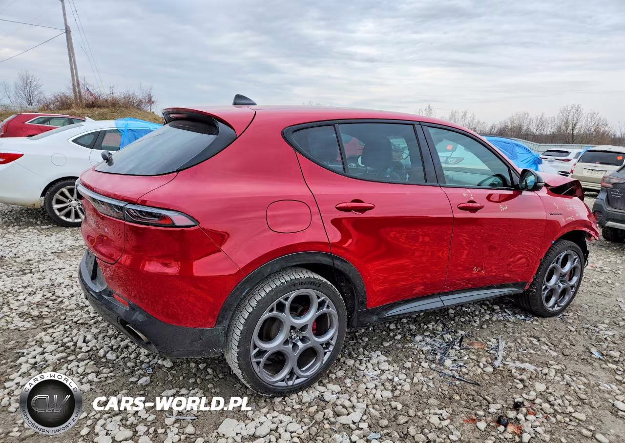 2024 Alfa Romeo Tonale Veloce VIN:ZASPATDW4R3039878 - 3