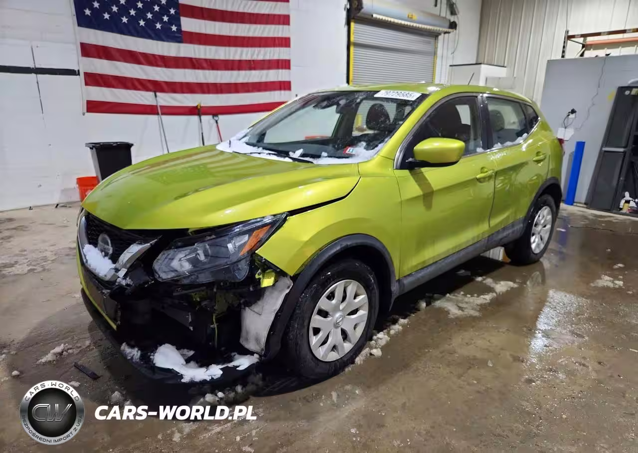 2020 Nissan Rogue Sport S
