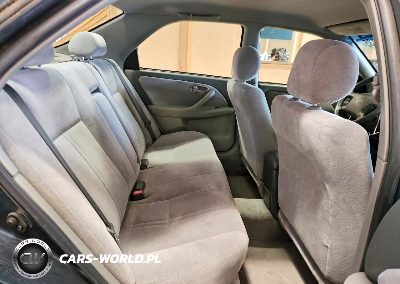 1997 Toyota Camry Le VIN:JT2BG22K7V0013696 - 10
