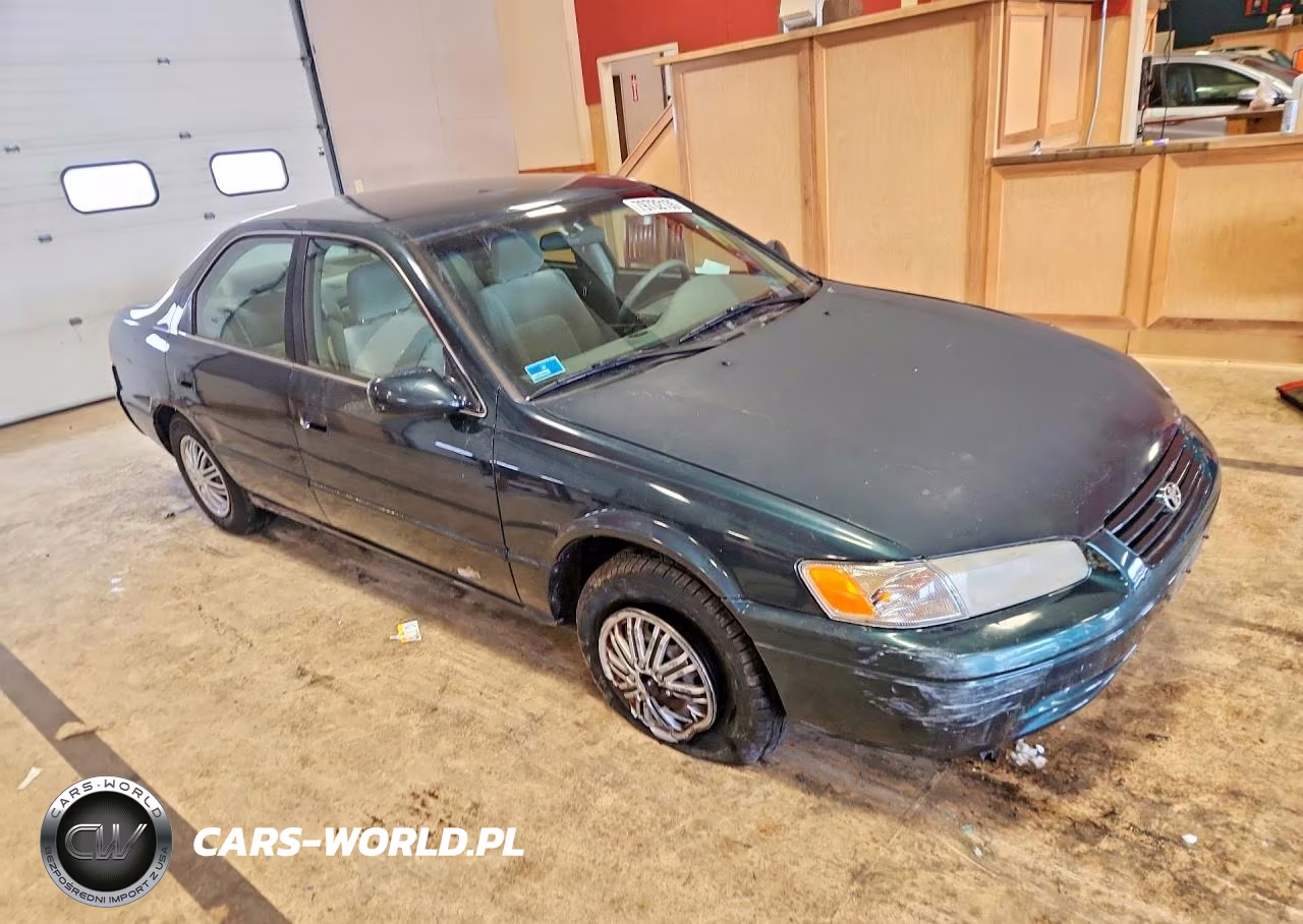 1997 Toyota Camry Le VIN:JT2BG22K7V0013696 - 4