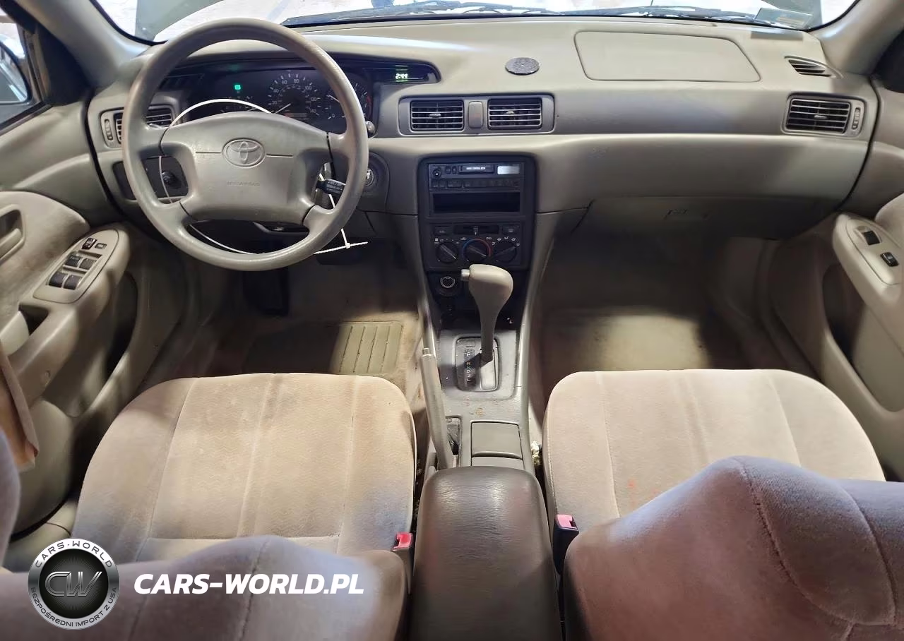 1997 Toyota Camry Le VIN:JT2BG22K7V0013696 - 8