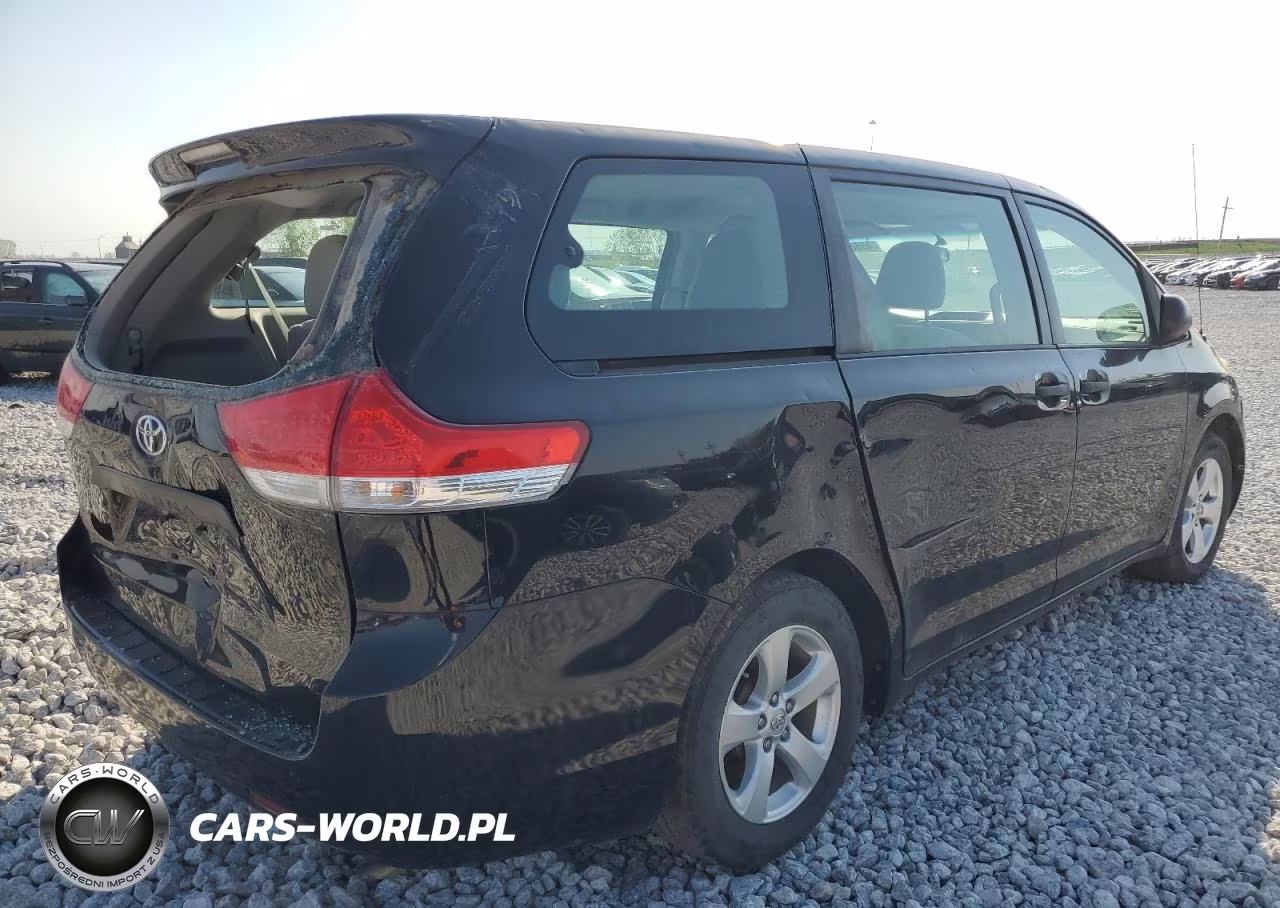 2014 Toyota Sienna VIN:5TDZK3DC7ES445072 - 3