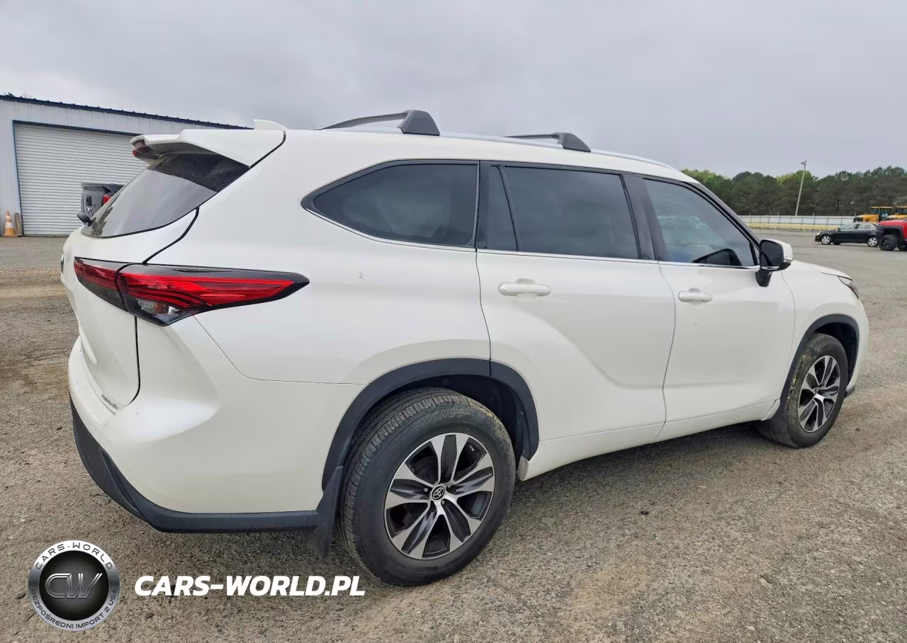 2020 Toyota Highlander Xle VIN:5TDGZRBH7LS508964 - 3