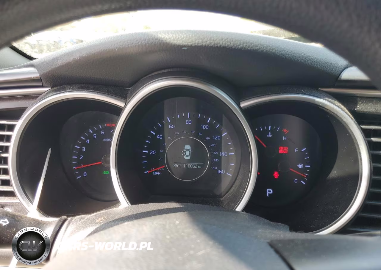 2015 Kia Optima Lx VIN:5XXGM4A71FG482376 - 9