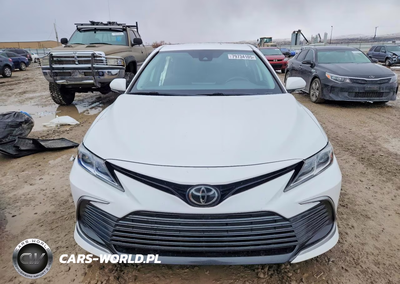 2022 Toyota Camry Le VIN:4T1C11BK1NU056832 - 5