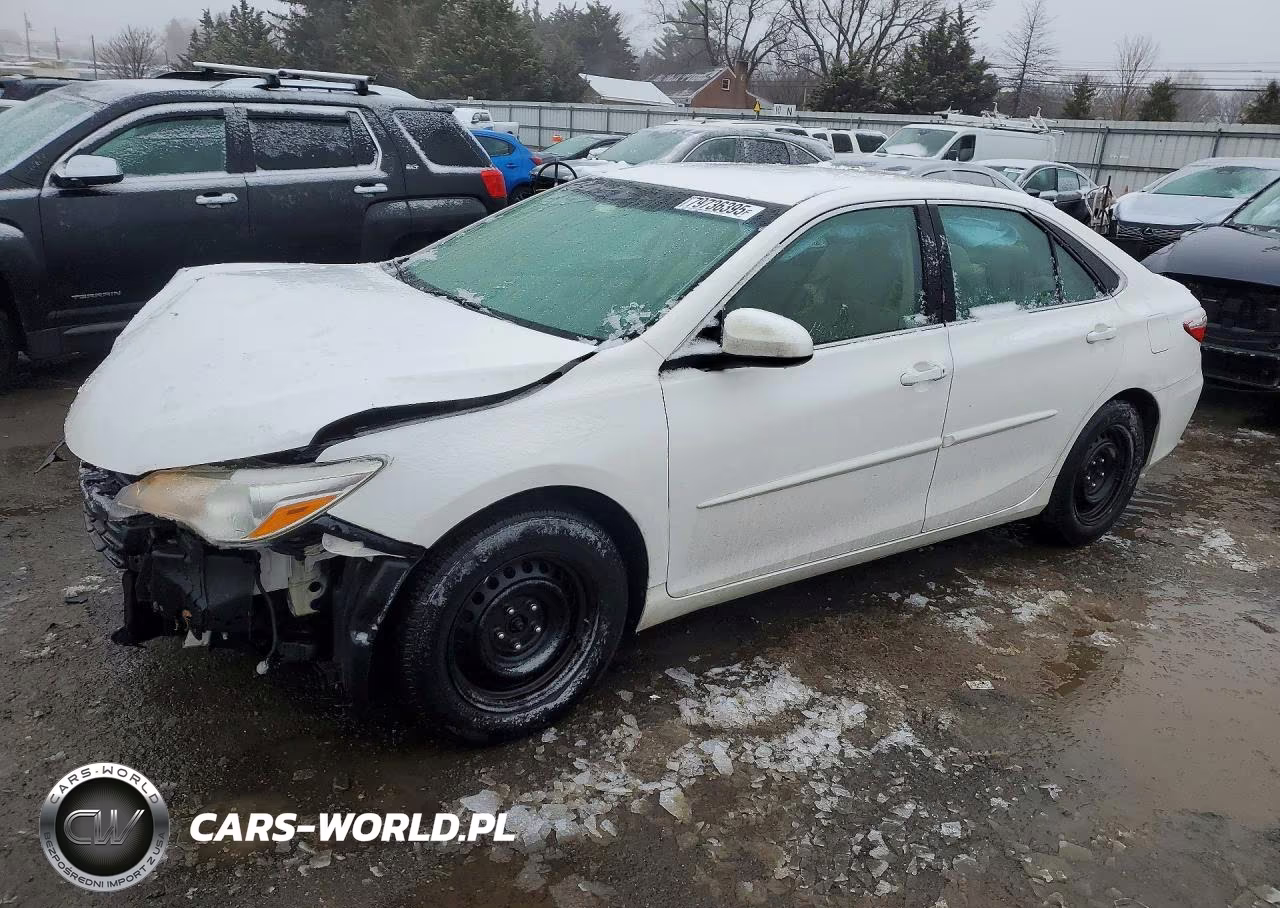 2016 Toyota Camry Le