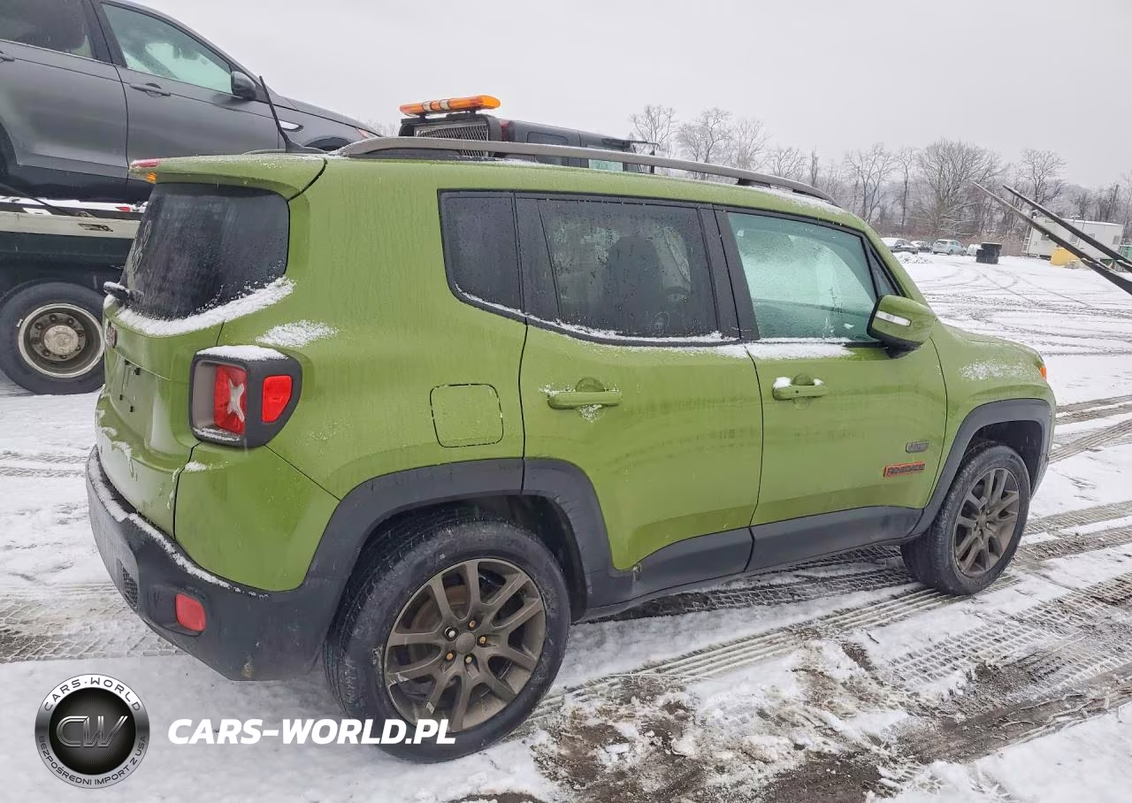 2016 Jeep Renegade Latitude VIN:ZACCJBBT5GPC66423 - 3