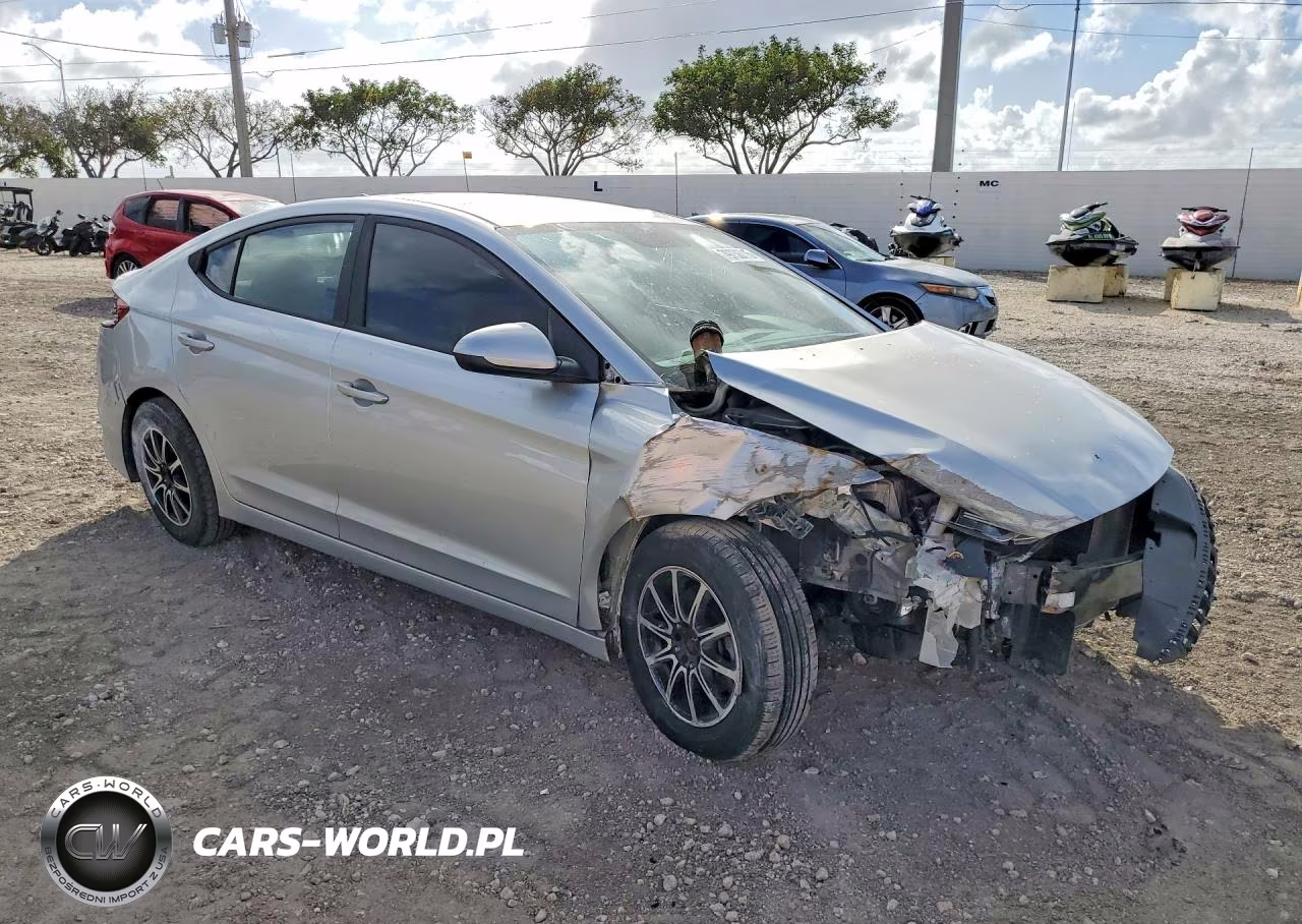 2017 Hyundai Elantra Se VIN:5NPD74LF7HH077449 - 4