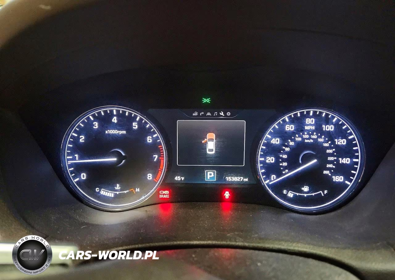 2015 Hyundai Genesis 3.8L VIN:KMHGN4JE3FU086449 - 9