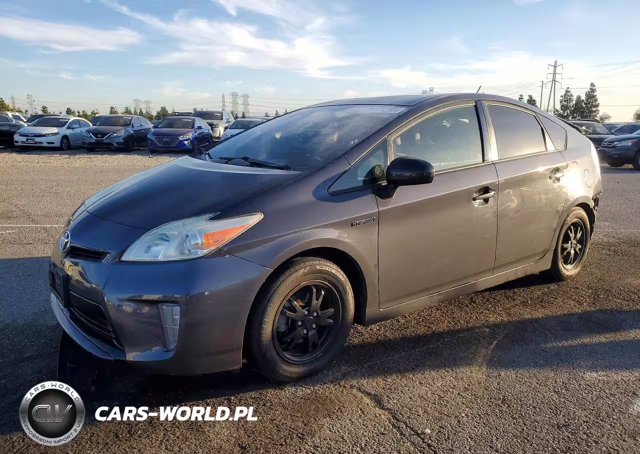 2013 Toyota Prius Two