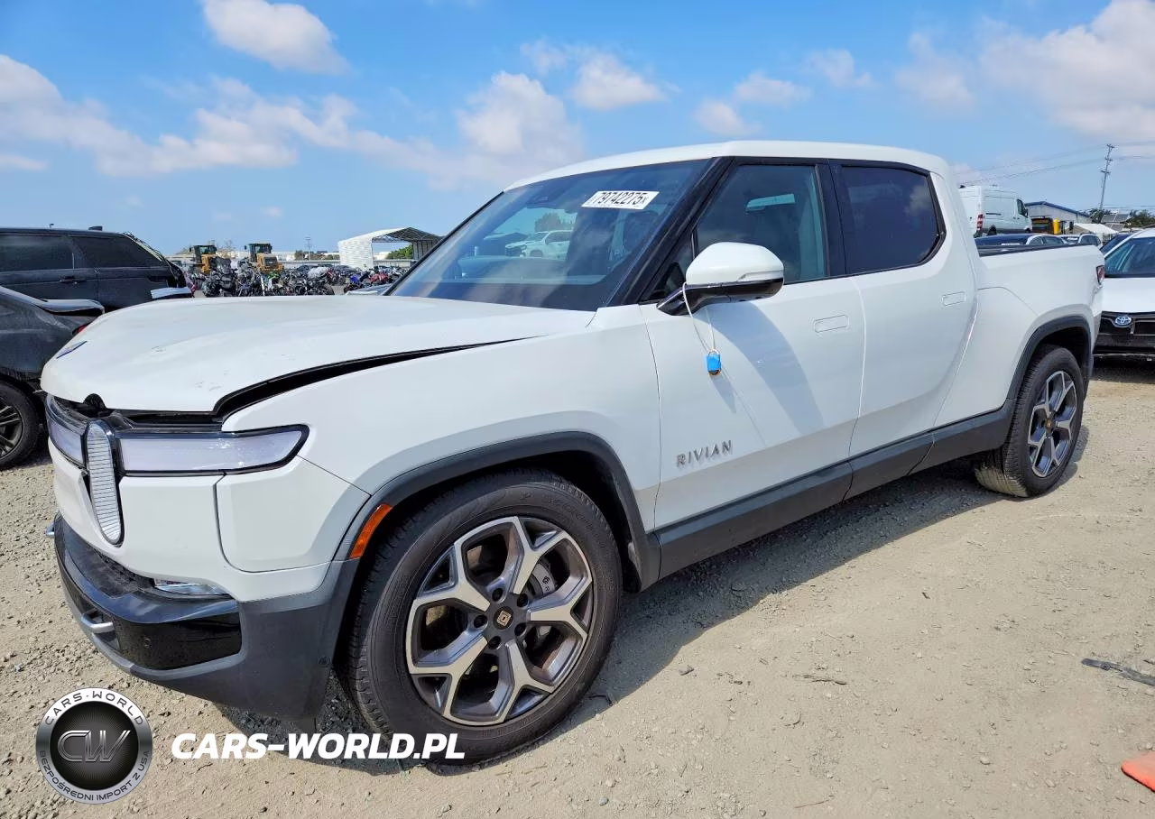 2024 Rivian R1T Adventure