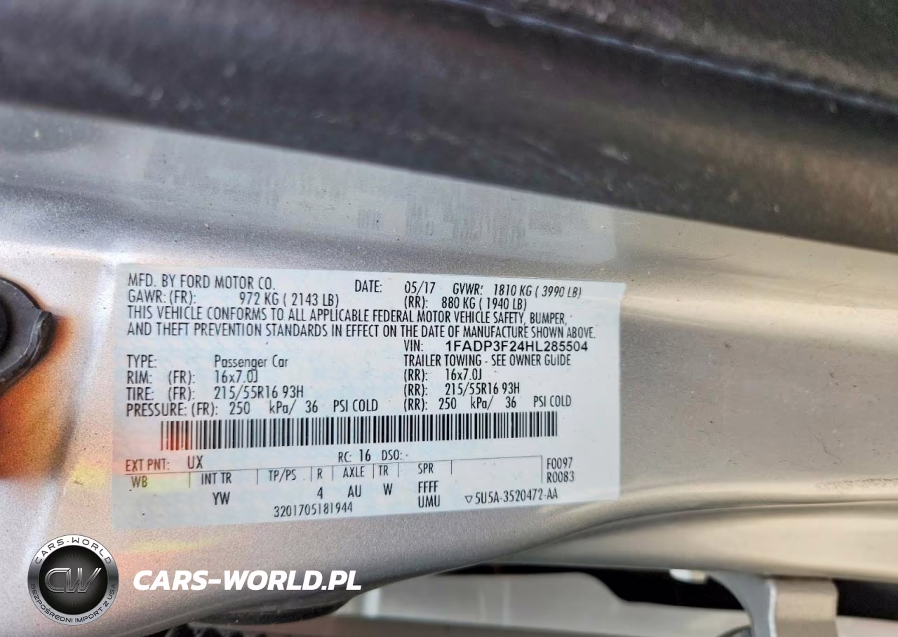 2017 Ford Focus S VIN:1FADP3F24HL285504 - 12