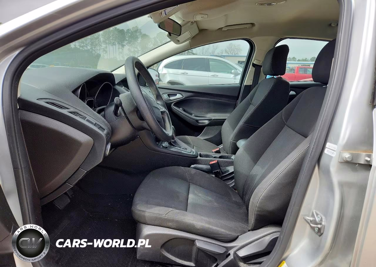 2017 Ford Focus S VIN:1FADP3F24HL285504 - 7
