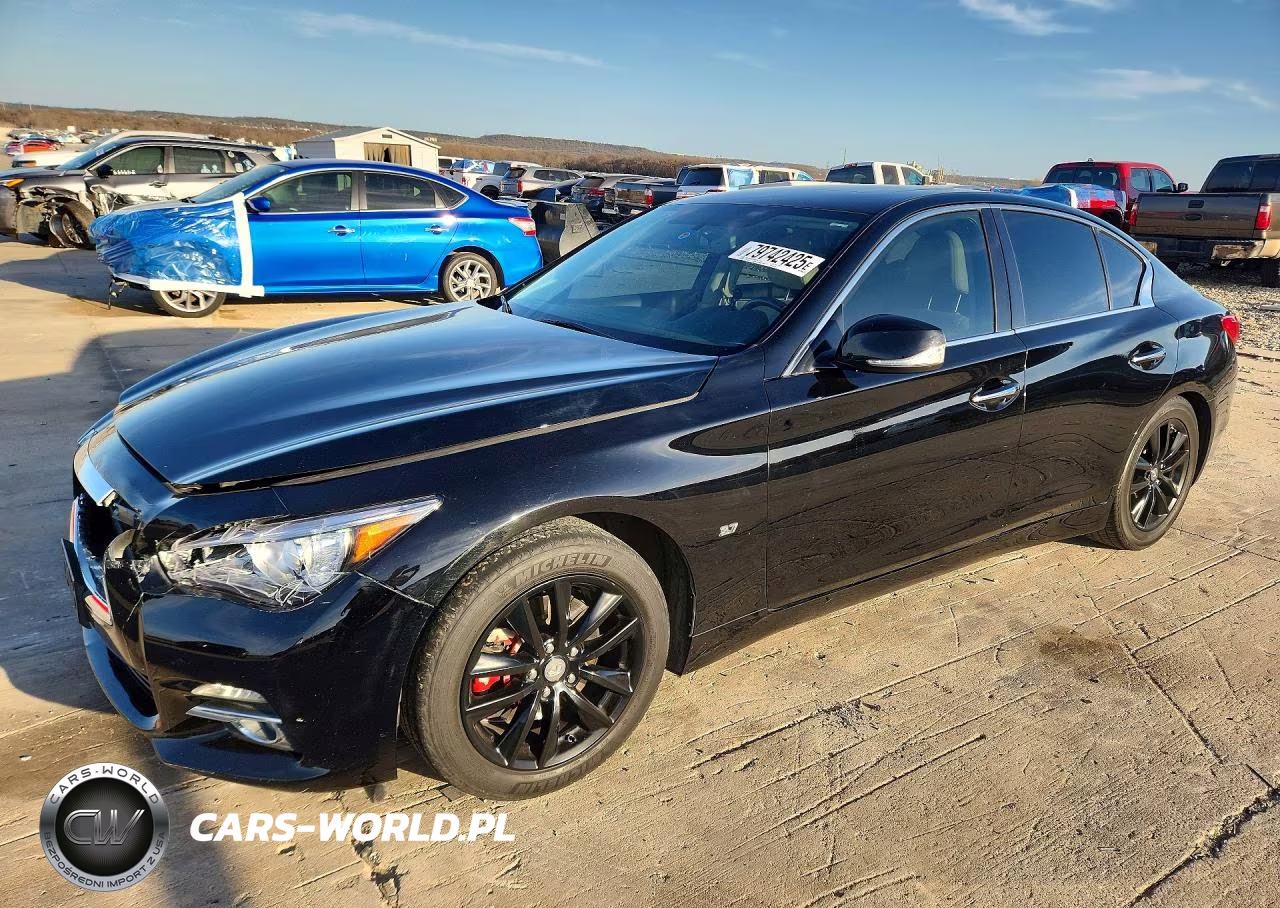 2015 Infiniti Q50 Premium