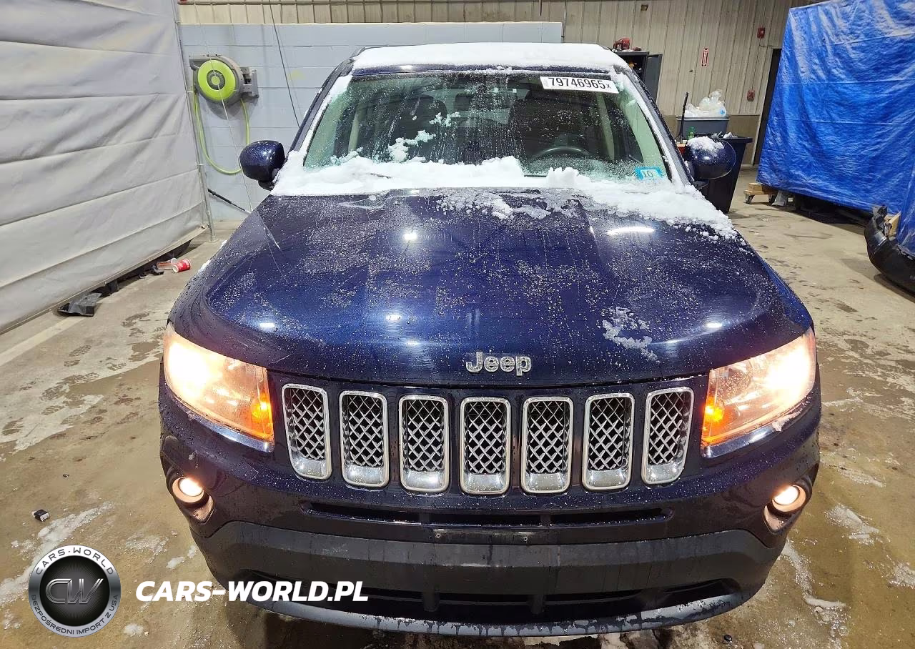 2016 Jeep Compass Latitude VIN:1C4NJDEB9GD662912 - 5