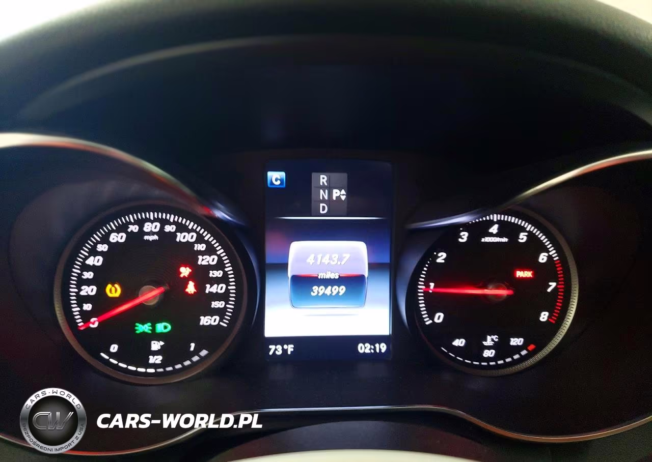 2016 Mercedes-Benz C 300 4Matic VIN:55SWF4KB0GU155561 - 9