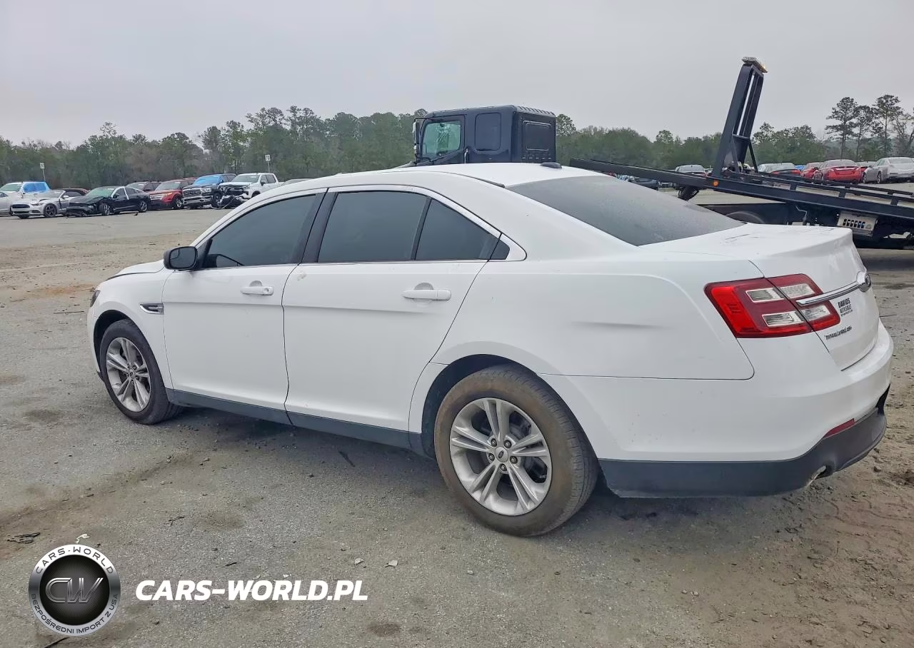 2017 Ford Taurus Se VIN:1FAHP2D87HG138735 - 2